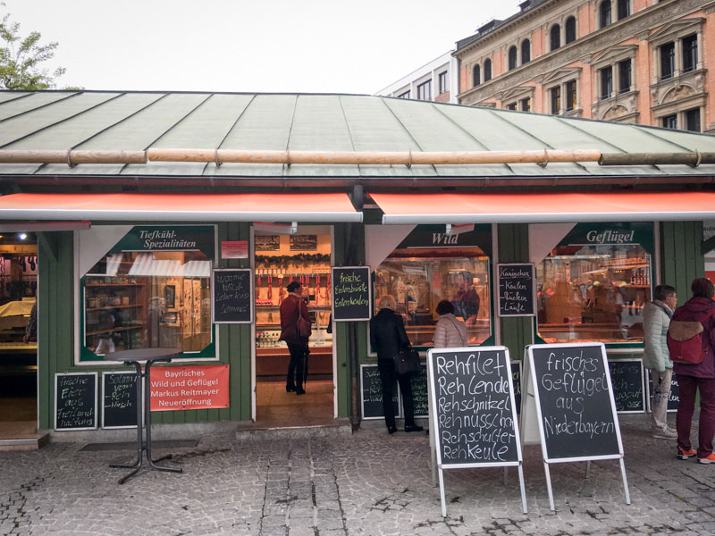 Wildhändler auf dem Viktualienmarkt